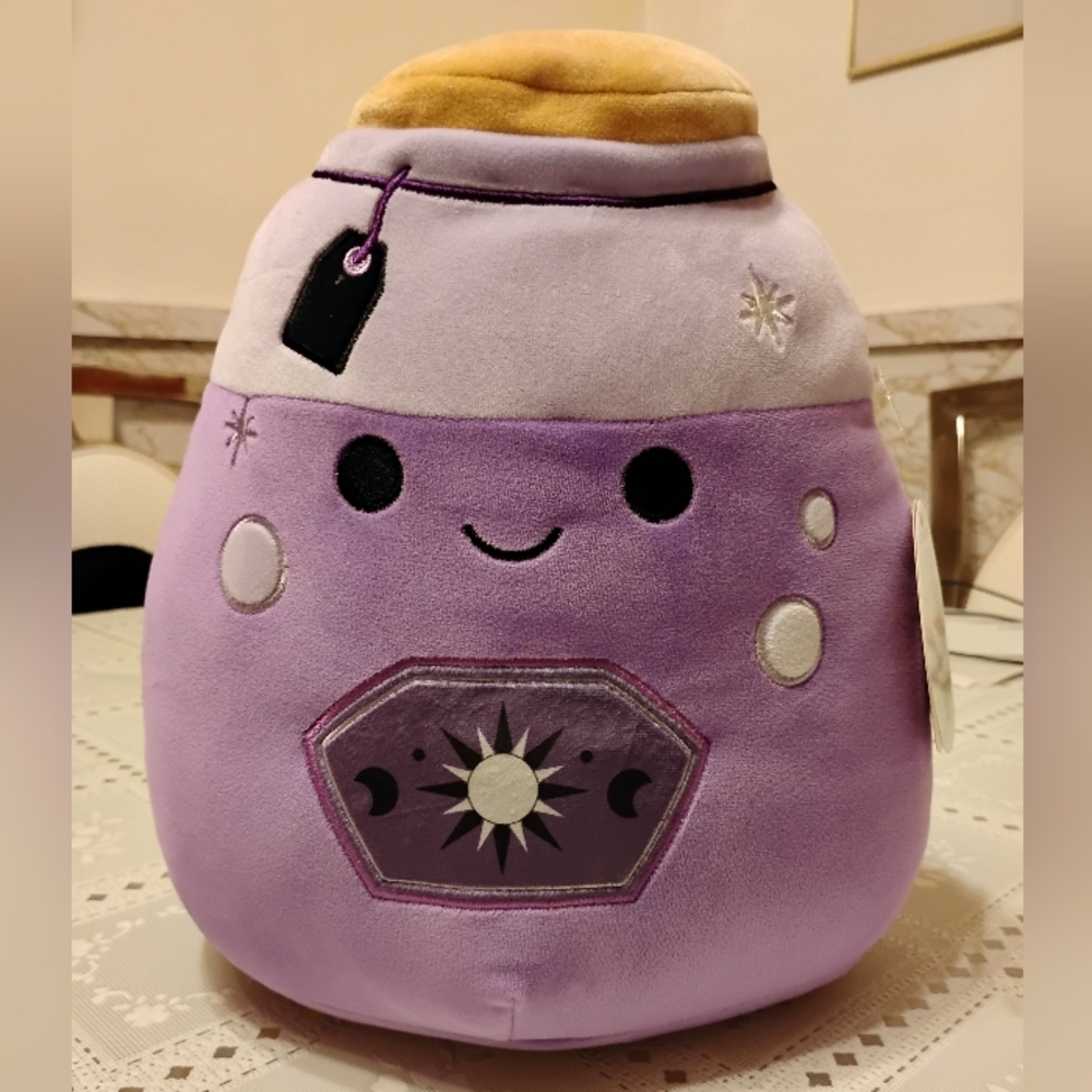 🆕 11 inch, Squishmallows - Kensington The Purple Potion Bottle 💜 2024